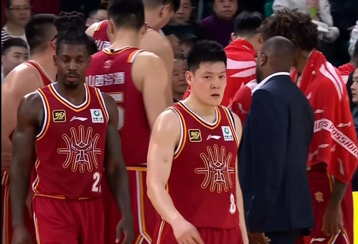 八一男篮主场大胜，冲击季后赛资格再次升温的简单介绍