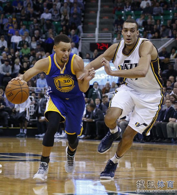 勇士擒爵士，继续领跑西部