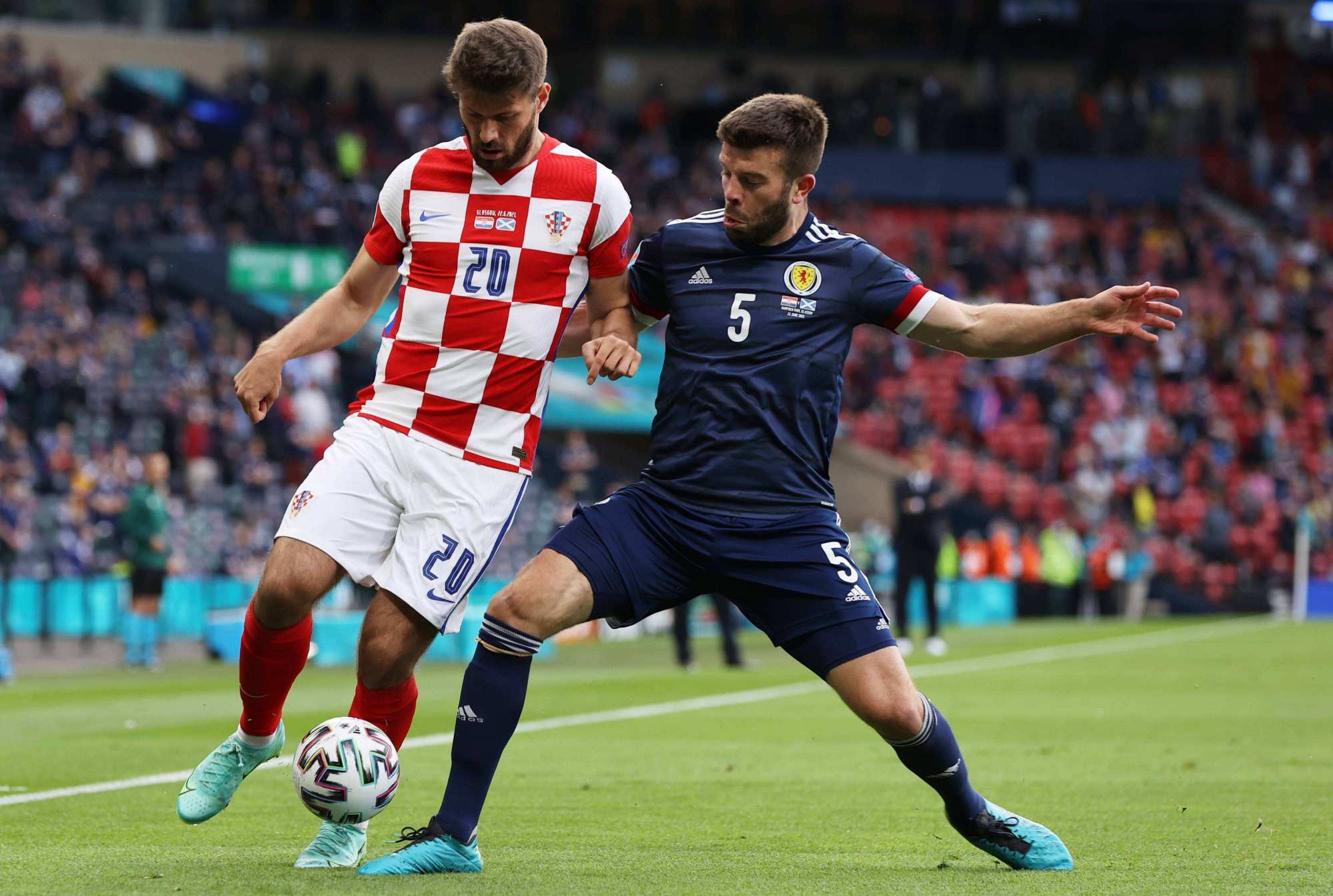 丹麦队战胜对手，晋级欧锦赛