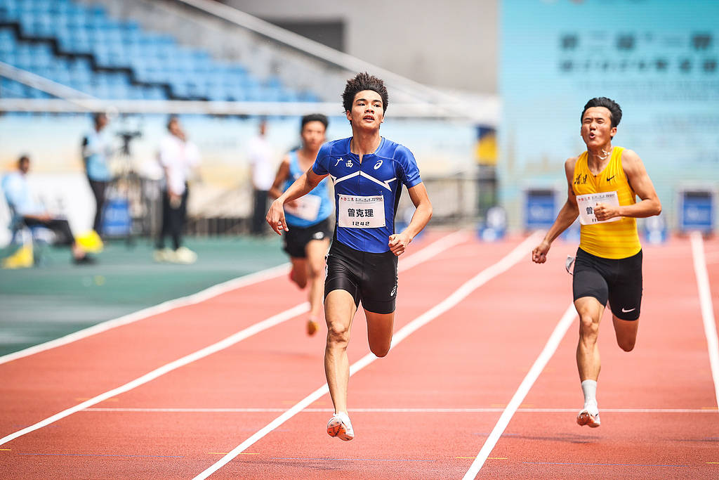 男子田径接力赛呈现中国实力