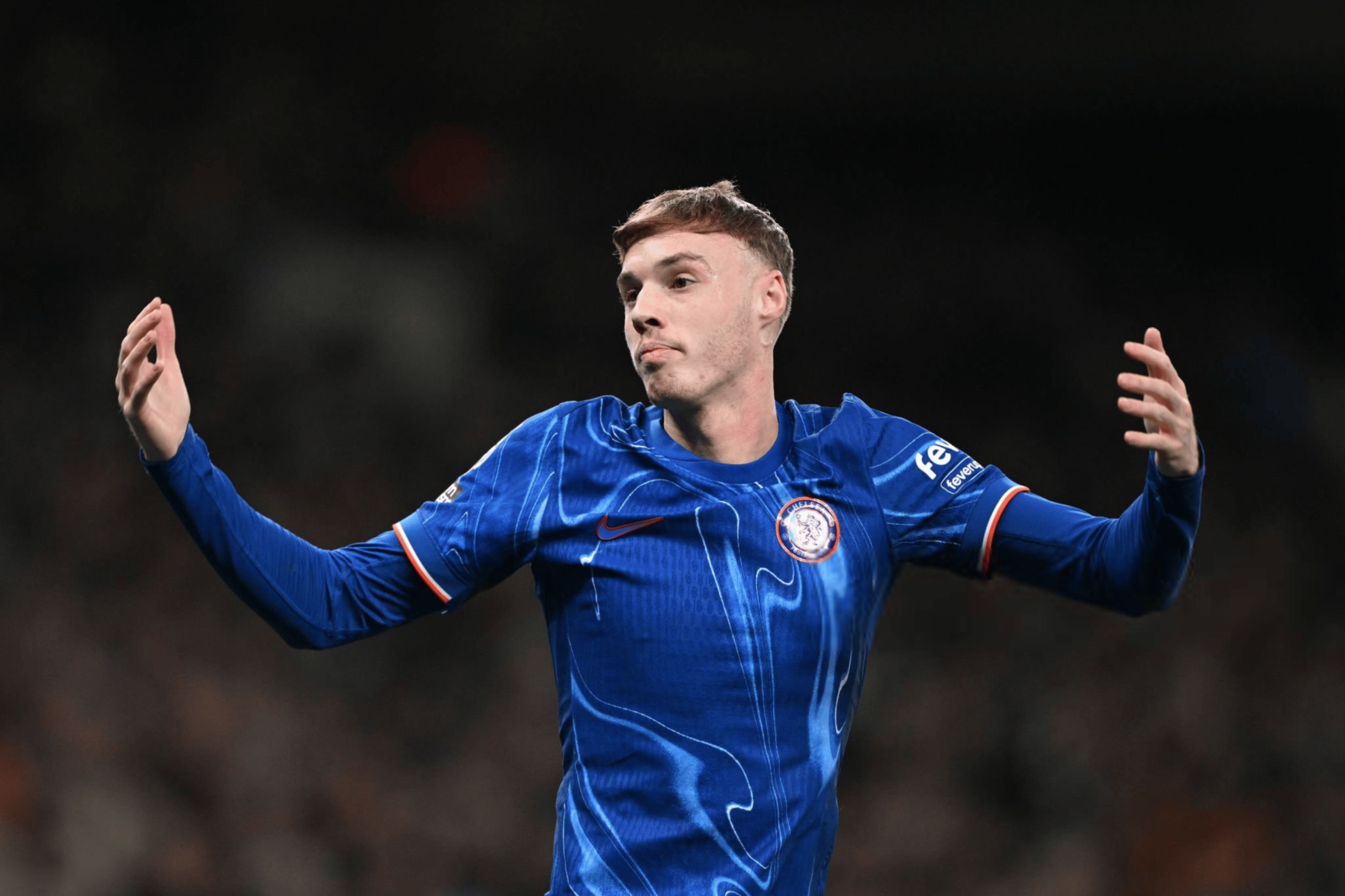 爱游戏在线登录-切尔西后防线再度失误，球队输球面临挑战