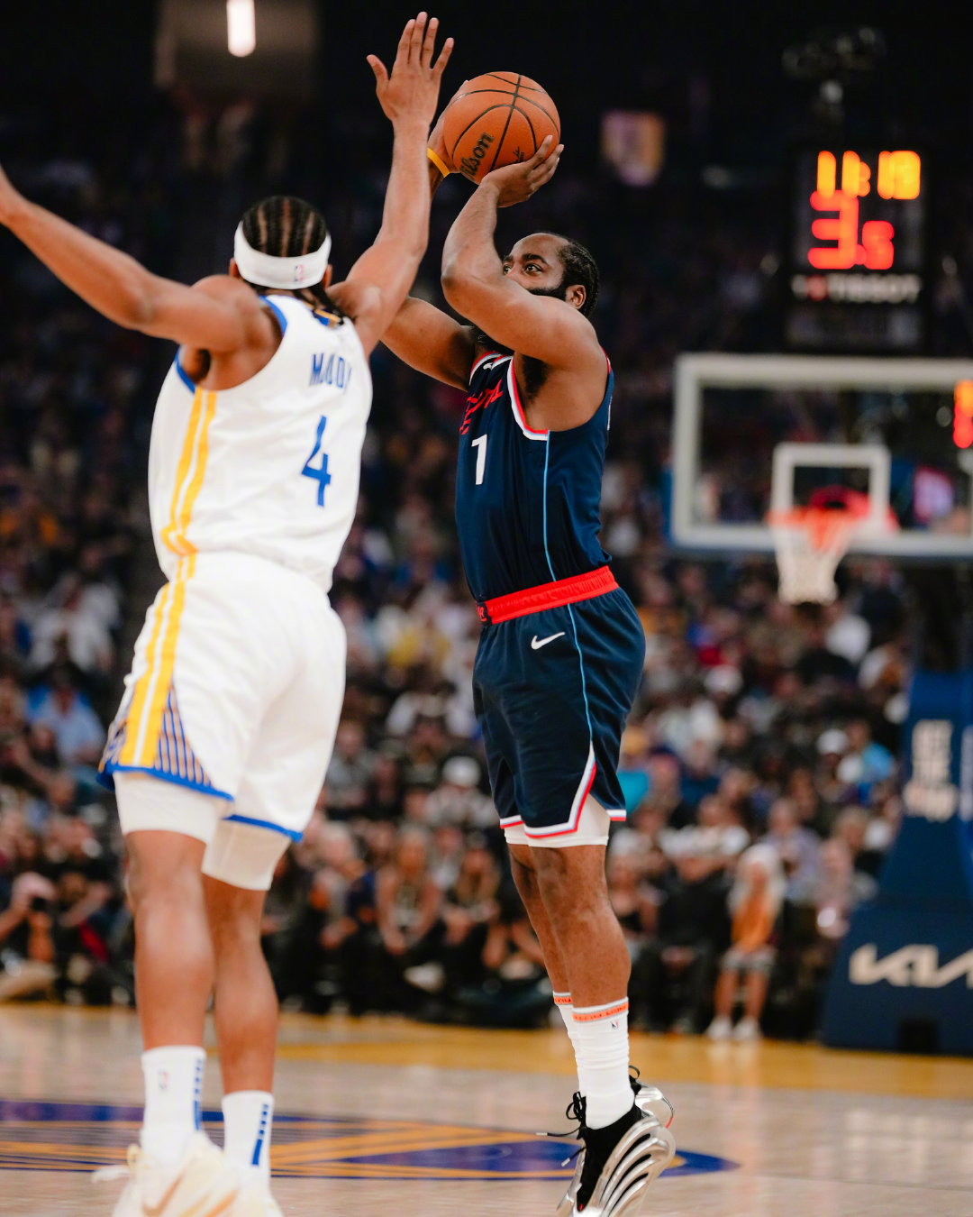 火箭完胜马刺!哈登分助球队掀翻对手 火箭完胜马刺!哈登分助球队掀翻对手